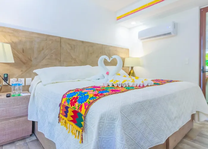 Hotel Paradise Suites